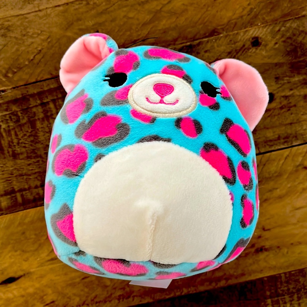 Original Squishmallows *Chelsea